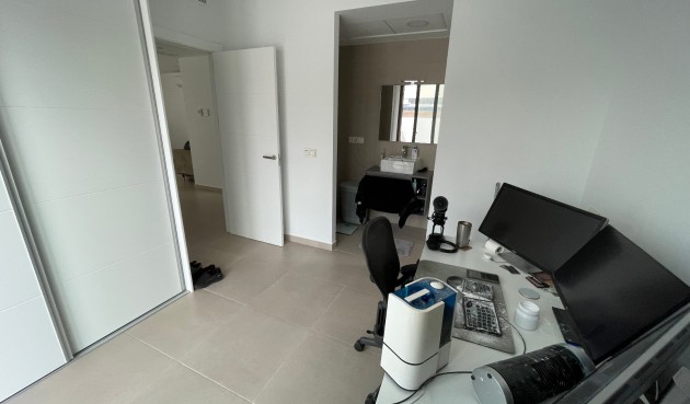 Resale - Villa -
Benijofar - Costa Blanca