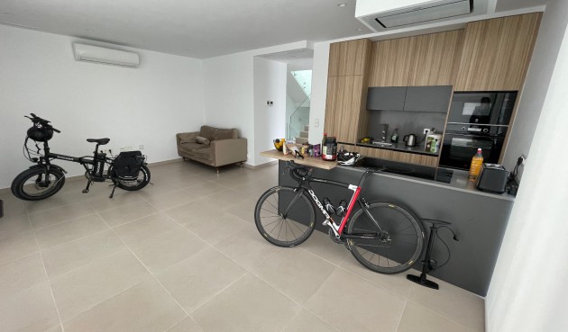 Resale - Villa -
Benijofar - Costa Blanca