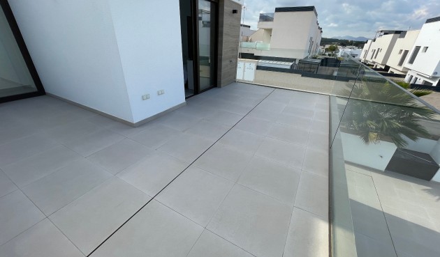 Resale - Villa -
Benijofar - Costa Blanca