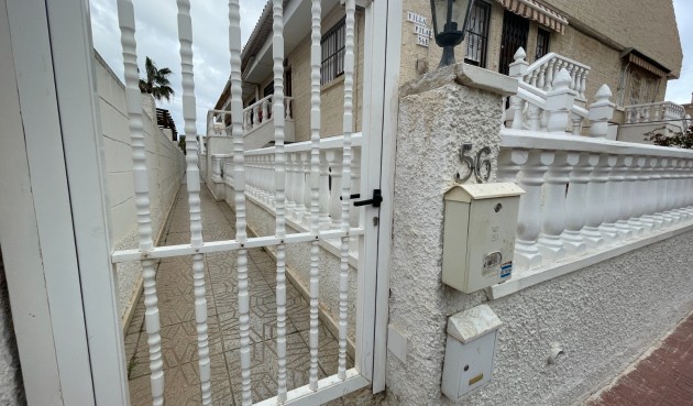 Brukt - Bungalow -
La Mata - Costa Blanca