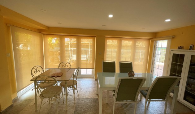 Brukt - Villa -
Orihuela Costa - Costa Blanca