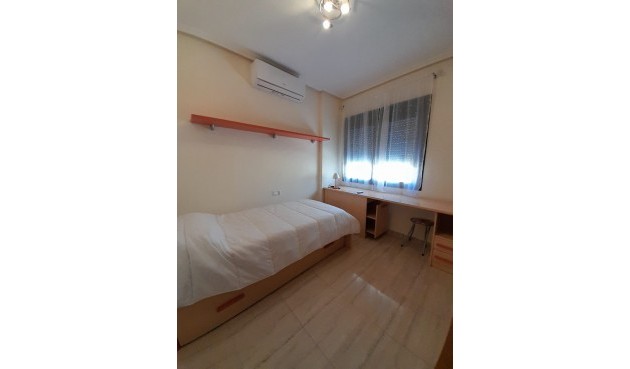 Återförsäljning - Town House -
Ciudad Quesada - Costa Blanca