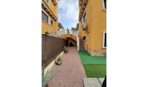 Återförsäljning - Town House -
Ciudad Quesada - Costa Blanca