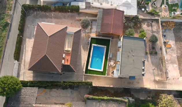 Brukt - Villa -
Albatera - Inland