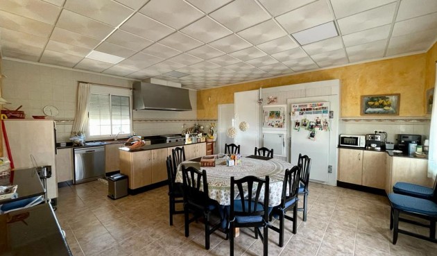 Brukt - Villa -
Albatera - Inland