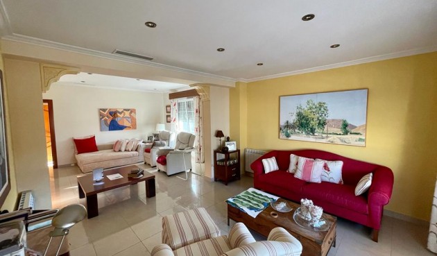 Brukt - Villa -
Albatera - Inland