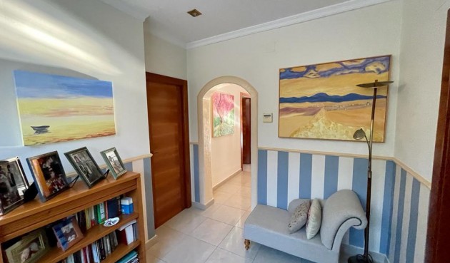 Brukt - Villa -
Albatera - Inland