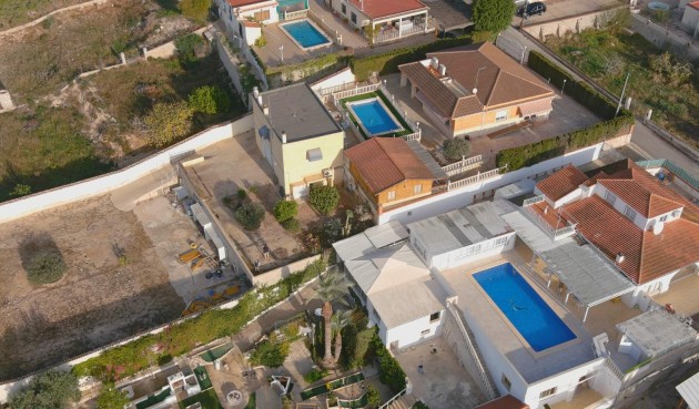 Brukt - Villa -
Albatera - Inland