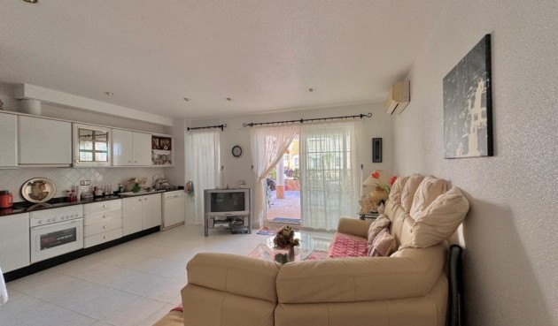 Brukt - Apartment -
Guardamar del Segura - Costa Blanca