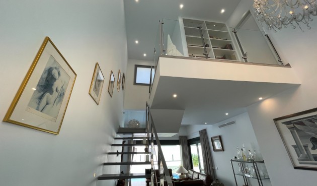 Reventa - Town House -
Dolores - Costa Blanca