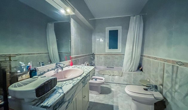 Brukt - Apartment -
Alicante - Costa Blanca