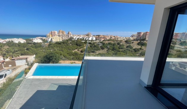 Resale - Villa -
La Mata - Costa Blanca
