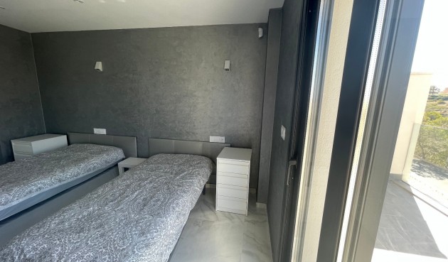 Resale - Villa -
La Mata - Costa Blanca