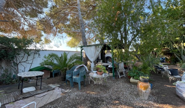 Brukt - Villa -
Orihuela Costa - Costa Blanca