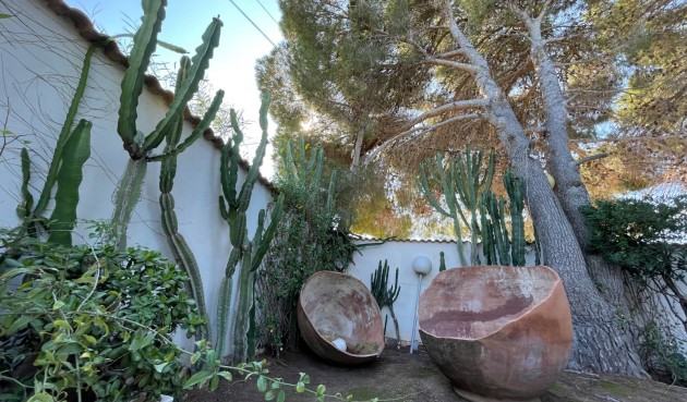 Brukt - Villa -
Orihuela Costa - Costa Blanca