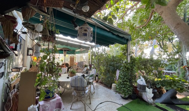 Brukt - Villa -
Orihuela Costa - Costa Blanca