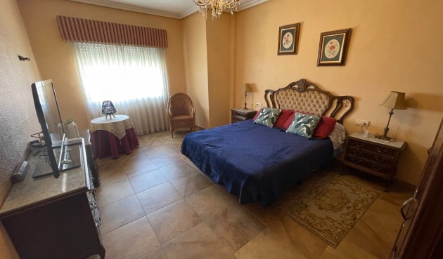 Brukt - Villa -
San Miguel de Salinas - Inland