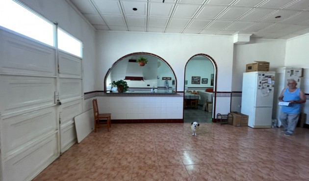 Brukt - Villa -
San Miguel de Salinas - Inland