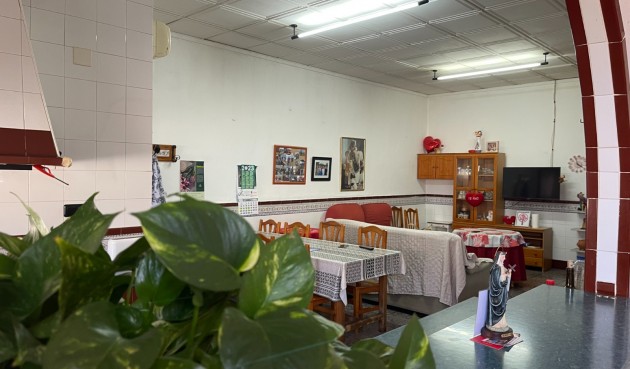 Brukt - Villa -
San Miguel de Salinas - Inland