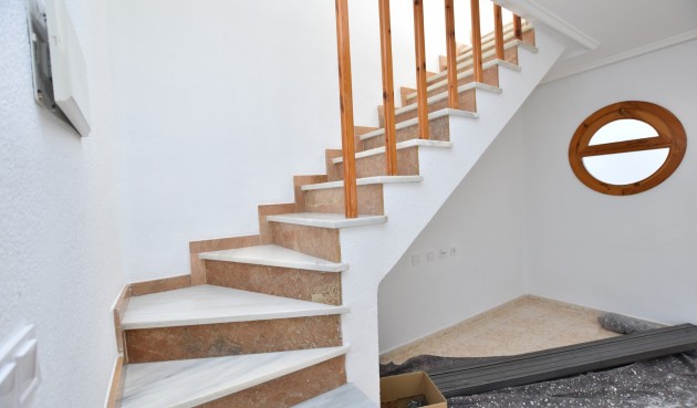 Brukt - Quad House -
Orihuela Costa - Costa Blanca