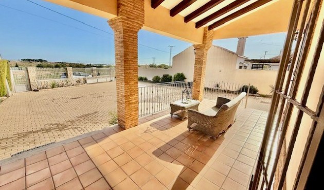 Brukt - Villa -
Avileses - Inland