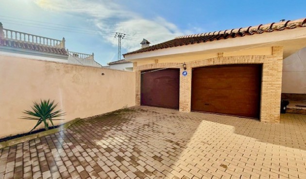 Brukt - Villa -
Avileses - Inland