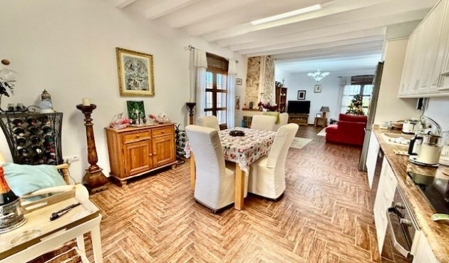 Brukt - Villa -
Avileses - Inland