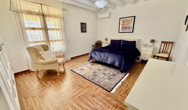 Brukt - Villa -
Avileses - Inland