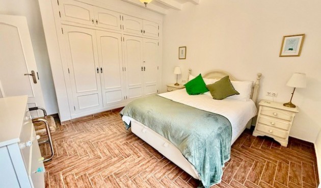 Brukt - Villa -
Avileses - Inland