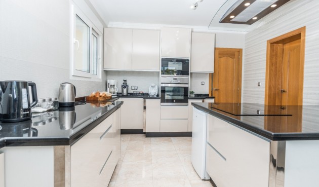 Brukt - Villa -
Jávea - Costa Blanca