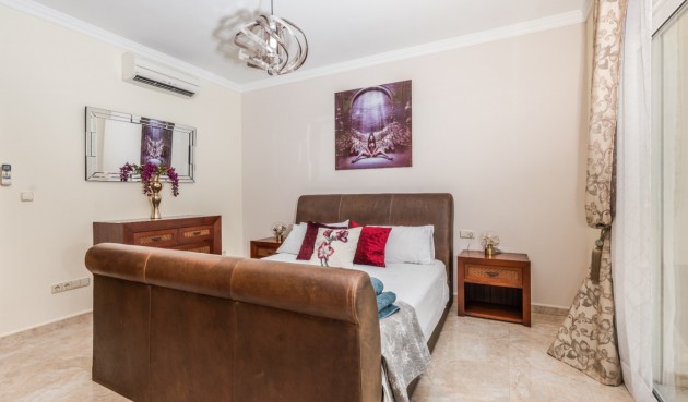 Brukt - Villa -
Jávea - Costa Blanca