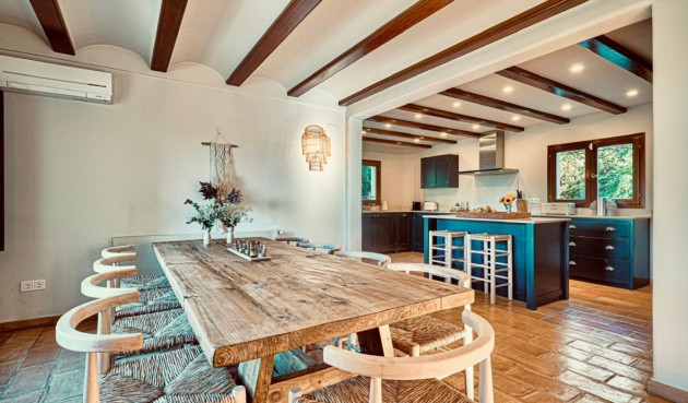 Brukt - Villa -
Jávea - Costa Blanca