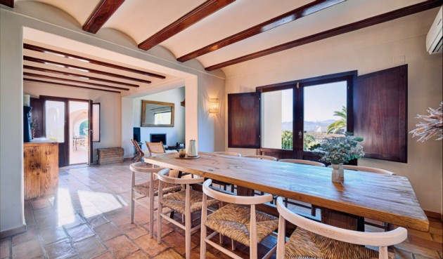 Brukt - Villa -
Jávea - Costa Blanca