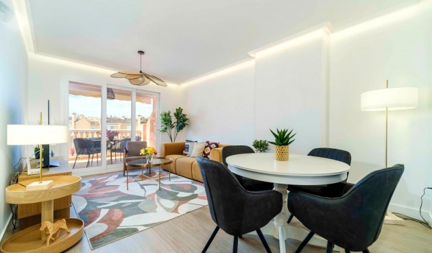 Brukt - Toppleilighet -
Jávea - Costa Blanca