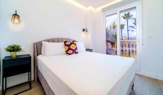 Brukt - Toppleilighet -
Jávea - Costa Blanca