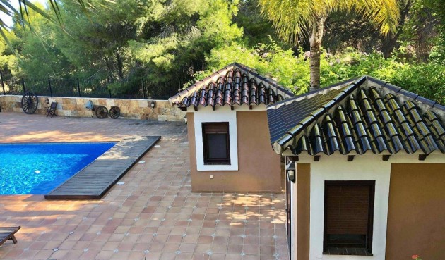 Resale - Villa -
El Palmar