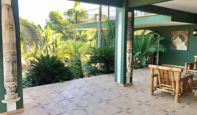 Resale - Villa -
El Palmar