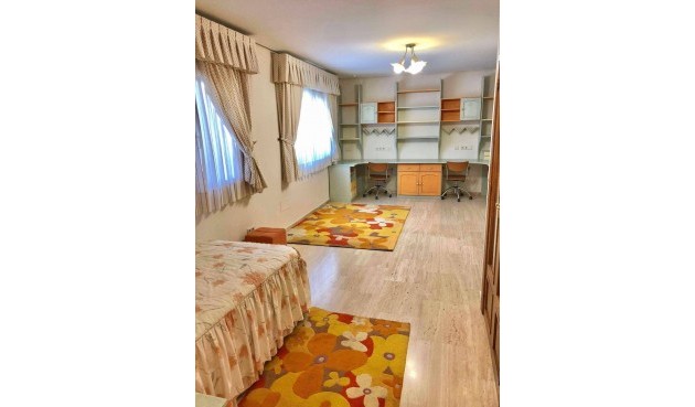 Resale - Villa -
El Palmar