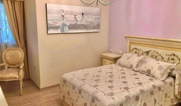 Resale - Villa -
El Palmar