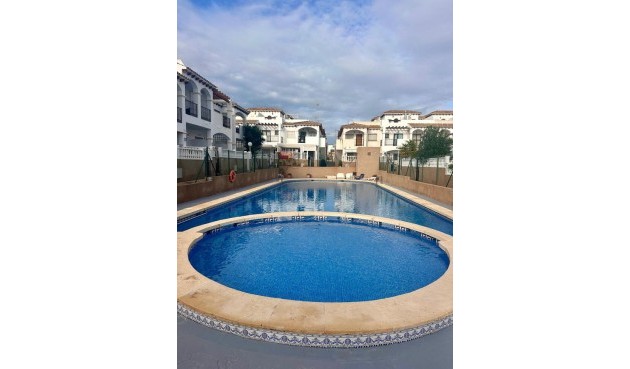 Brukt - Semi Detached -
Orihuela Costa - Ciñuelica