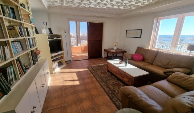 Brukt - Toppleilighet -
Torrevieja - El Acequión - Los Náufragos