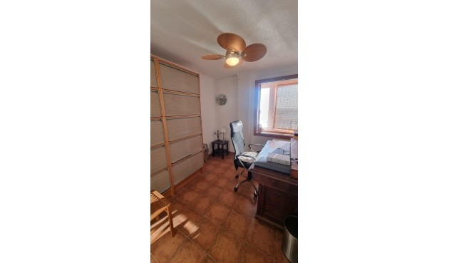 Brukt - Toppleilighet -
Torrevieja - El Acequión - Los Náufragos