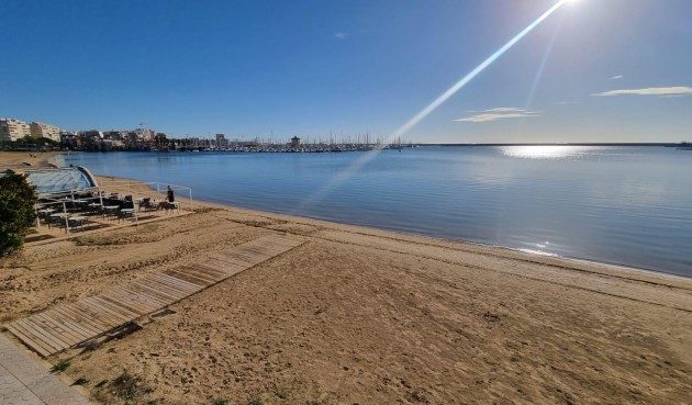 Brukt - Toppleilighet -
Torrevieja - El Acequión - Los Náufragos