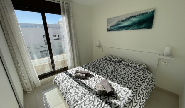 Återförsäljning - Semi Detached -
Villamartin