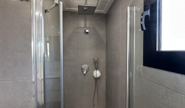 Återförsäljning - Takvåning -
Orihuela Costa - Villamartín-las Filipinas