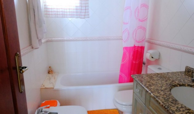 Brukt - Villa -
Orihuela - Inland