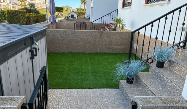 Brukt - Apartment -
Punta Prima - Costa Blanca