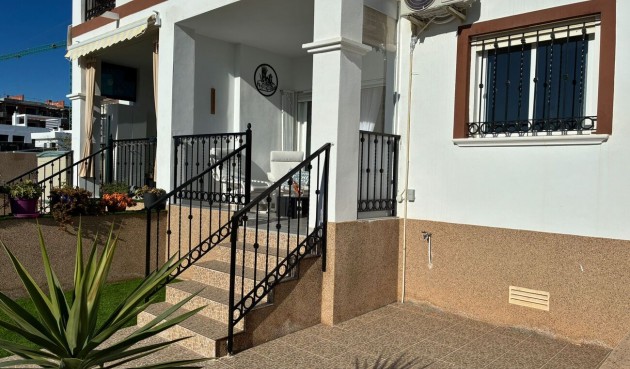 Brukt - Apartment -
Punta Prima - Costa Blanca