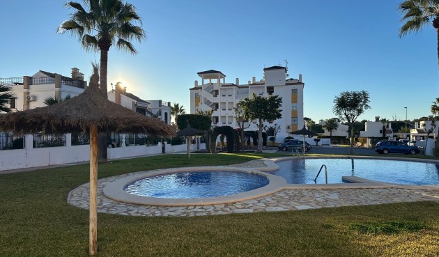 Brukt - Apartment -
Campoamor - Costa Blanca