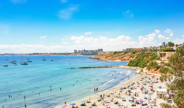 Brukt - Apartment -
Campoamor - Costa Blanca